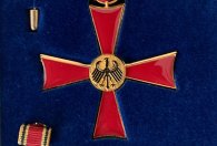 Verdienstkreuz am Bande des Verdienstordens der Bundesrepublik Deutschland