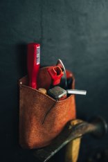 Werkzeug in Ledertasche