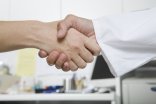 Händeschütteln mit Doktor Händeschütteln mit Doktor