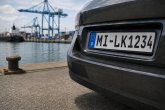Importfahrzeuge Importwagen am Hafen